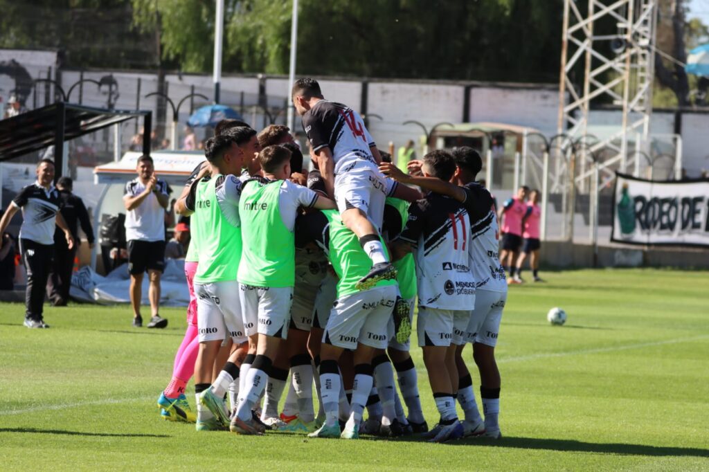 triunfo-de-gimnasia