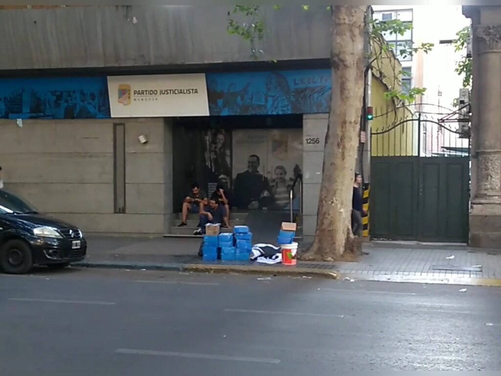 peronismo-cambio-de-local-