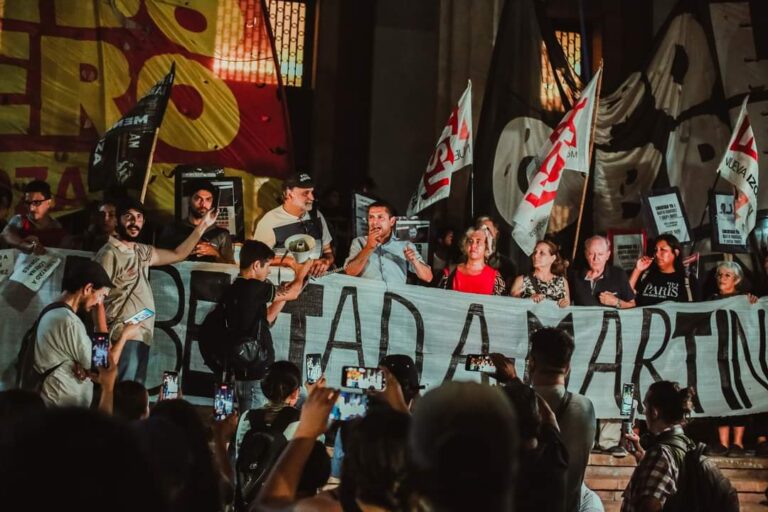 victor-da-vila-protesta-polo-obrero