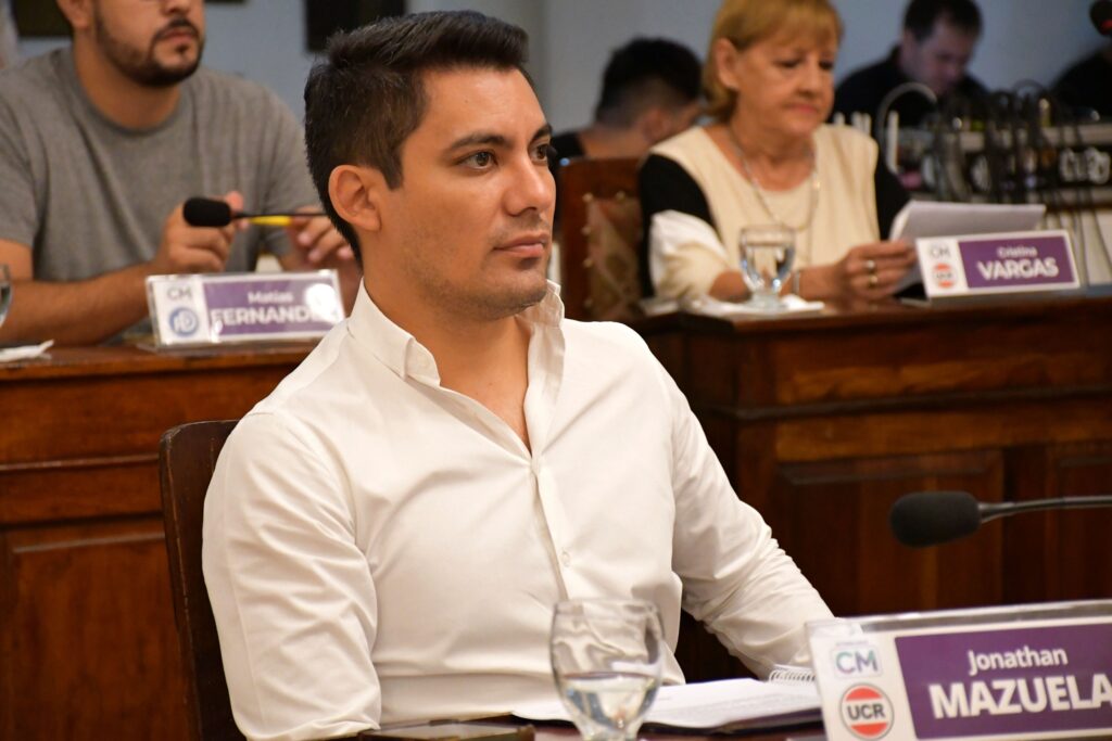 jonathan-mazuela-concejal-guaymallen